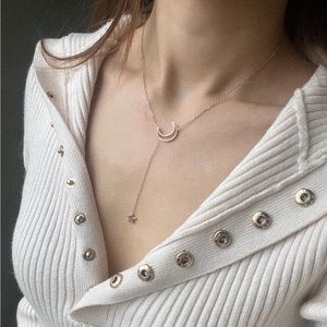 💓CLOSING SALE 💓18K Gold Whisper of the Moon Necklace